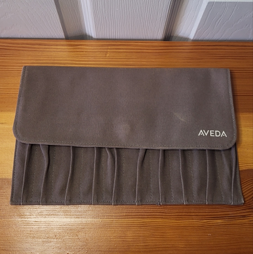 AVEDA • Brush Bag • Rate Find